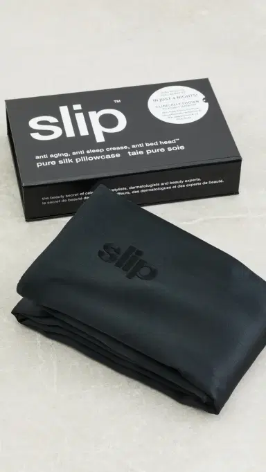 Slip Pure Silk Queen Pillowcase | Thumbnail 3