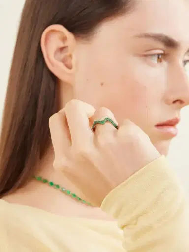 SHAY Wave 18-karat Gold, Emerald And Diamond Ring | Thumbnail 5 SHAY Wave 18-karat Gold, Emerald And Diamond Ring | Thumbnail 5