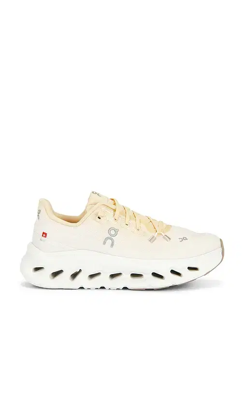 On Cloudtilt Sneaker