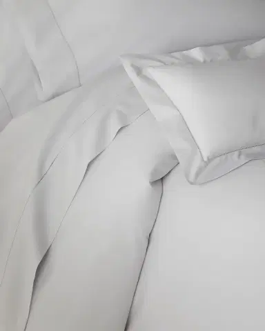 Sferra Celeste Full/Queen Percale Flat Sheet | Thumbnail 1