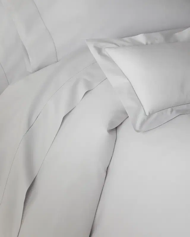 Sferra Celeste Full/Queen Percale Flat Sheet