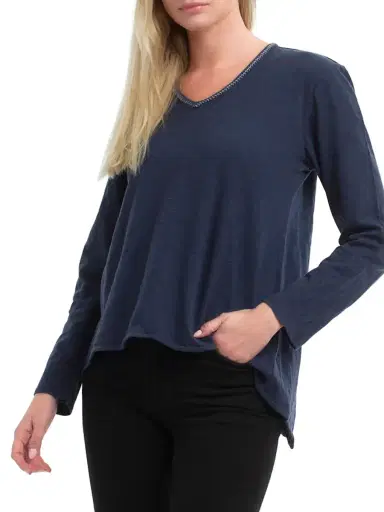 Wilt Women's Metallic Thread V-Neck T-Shirt - Naval Academy | Thumbnail 4 Wilt Women's Metallic Thread V-Neck T-Shirt - Naval Academy | Thumbnail 4