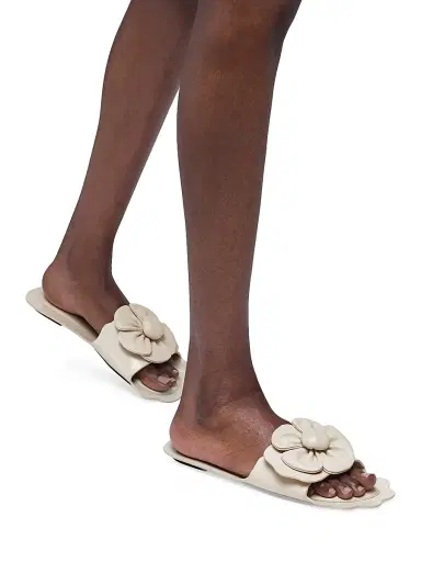 Marc Jacobs Women's The Daisy Flower-Appliqué Leather Sandals - Cloud White - Size 5 | Thumbnail 2 Marc Jacobs Women's The Daisy Flower-Appliqué Leather Sandals - Cloud White - Size 5 | Thumbnail 2