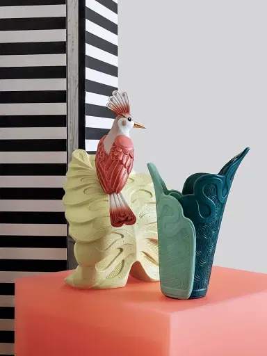 Lladro Utopical Porcelain Vase - Coral And Green | Thumbnail 4