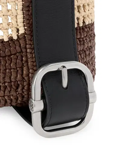 Loewe Men's x Paula's Ibiza Medium Loop Raffia Bucket Bag - Chocolate Natural | Thumbnail 6 Loewe Men's x Paula's Ibiza Medium Loop Raffia Bucket Bag - Chocolate Natural | Thumbnail 6