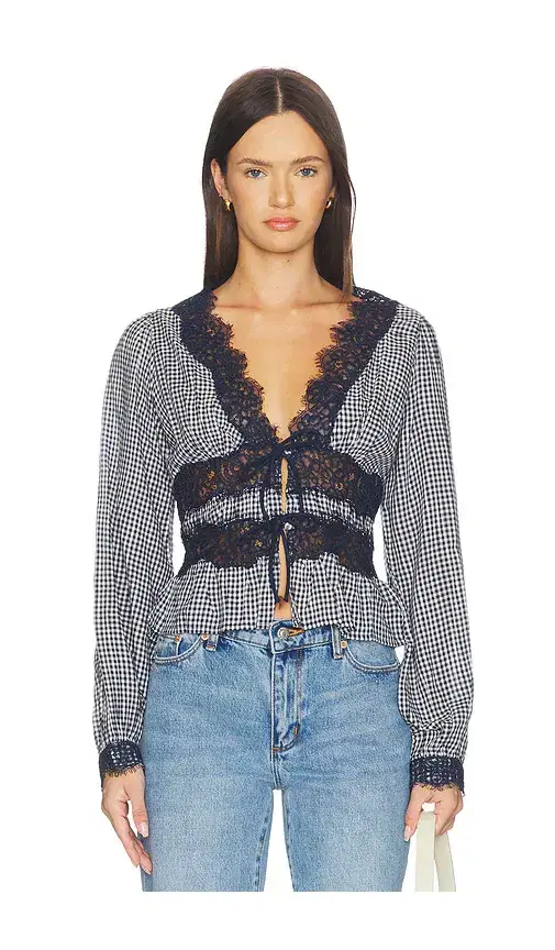 Veredi Blouse