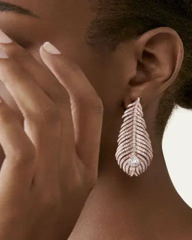 Boucheron Plume de Paon Diamond Pendant Earrings in Pink Gold | Thumbnail 2
