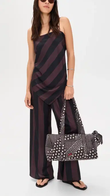 Damson Madder Quilted Weekender Bag | Thumbnail 3 Damson Madder Quilted Weekender Bag | Thumbnail 3