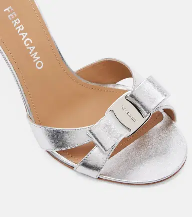 Ferragamo Bow-detail metallic leather sandals | Thumbnail 3
