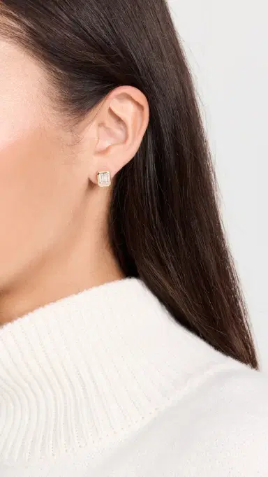 Shashi Emerald Baguette Studs | Thumbnail 3 Shashi Emerald Baguette Studs | Thumbnail 3