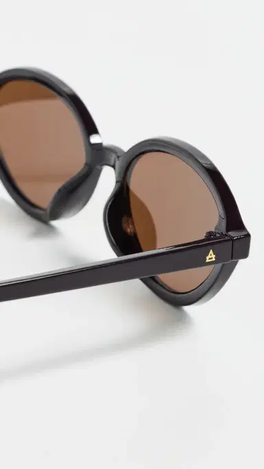 AIRE Pyxis Sunglasses | Thumbnail 5