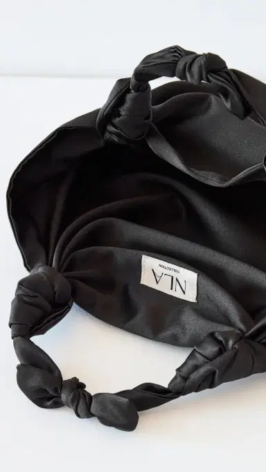 NLA Collection Knot Bag Black One Size | Thumbnail 6