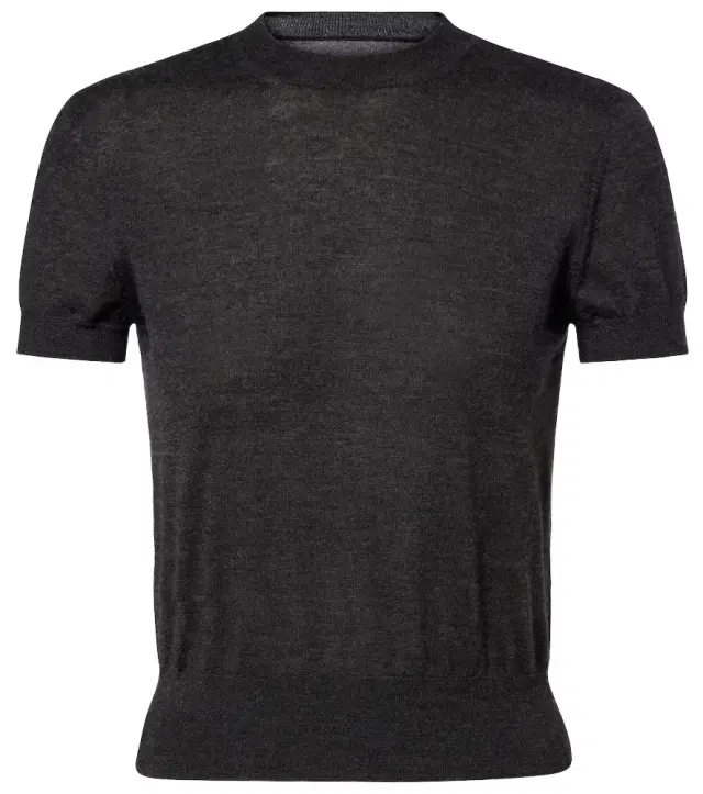 Knitted cashmere top