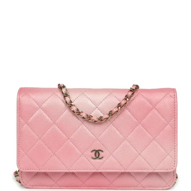 Chanel Chanel Classic Wallet On Chain Ombre Pink Shiny Goatskin Light Gold Hardware