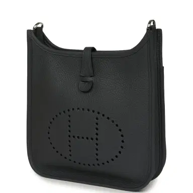 HERMÈS Hermes Evelyne 23 Gris Misty Clemence Palladium Hardware | Thumbnail 5 HERMÈS Hermes Evelyne 23 Gris Misty Clemence Palladium Hardware | Thumbnail 5