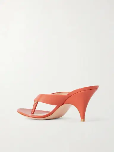 Gianvito Rossi Sofia 70 Leather Thong Sandals | Thumbnail 3