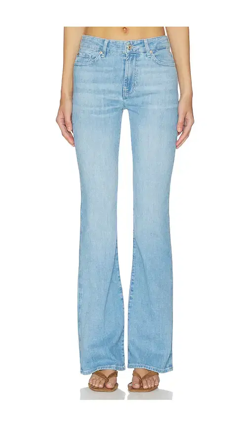 The Leggy Bootcut Jeans