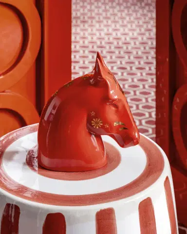 Lladro The Horse Sculpture, Red/Gold | Thumbnail 2