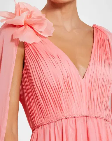 Mac Duggal Cape-Sleeve Chiffon Gown | Thumbnail 4