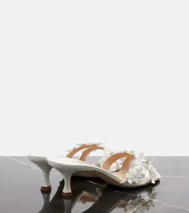 Manolo Blahnik Callistamu floral-appliqué leather mules | Thumbnail 3
