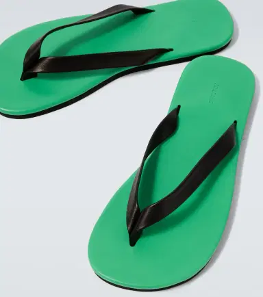 Auralee Leather thong sandals | Thumbnail 2