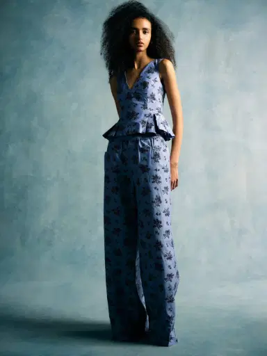Markarian Jasminium Navy Bouquet Top | Thumbnail 3