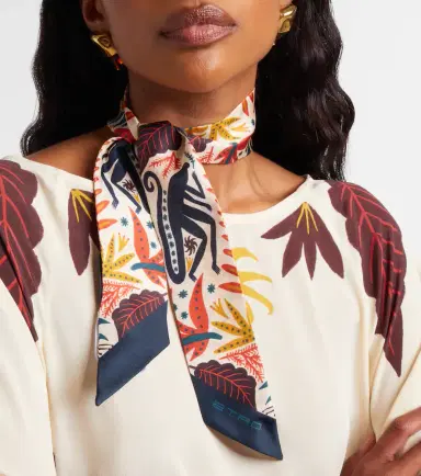 Etro Printed silk twill scarf | Thumbnail 4