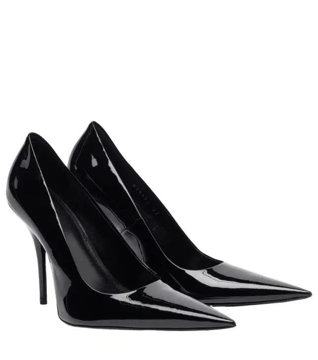 Balenciaga Patent leather pumps