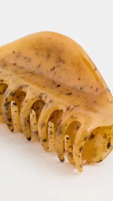 LELET NY Bleecker Claw Clip Caramel Tortoise One Size | Thumbnail 4