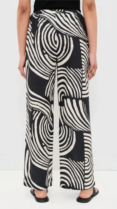 RAILS Emmie Pants Onyx Waves | Thumbnail 3 RAILS Emmie Pants Onyx Waves | Thumbnail 3