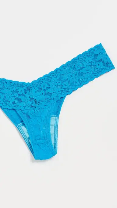 Hanky Panky Signature Lace Low Rise Thong 5 Pack Rngs One Size | Thumbnail 5