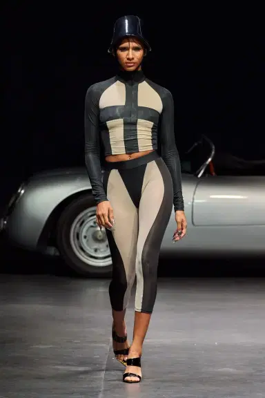 LaQuan Smith Two Tone Capri | Thumbnail 4