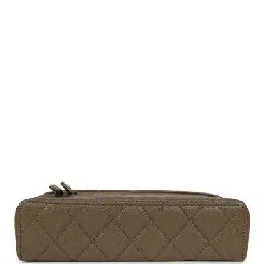 Chanel Chanel Chevron Top Handle Long Vanity Case with Chain Dark Khaki Shiny Caviar Silver Hardware | Thumbnail 6