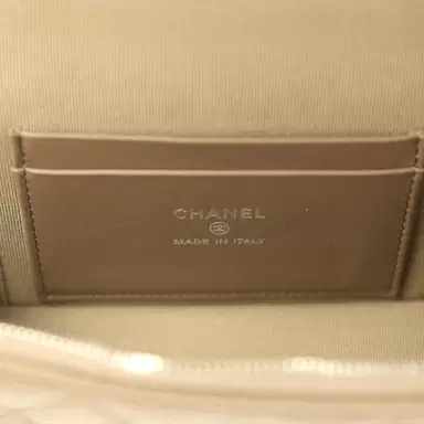 Chanel Chanel Chevron Top Handle Long Vanity Case with Chain Dark Khaki Shiny Caviar Silver Hardware | Thumbnail 9
