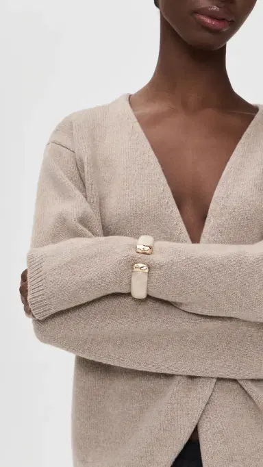 Ettika Carved Relic Cuff Bone One Size | Thumbnail 3