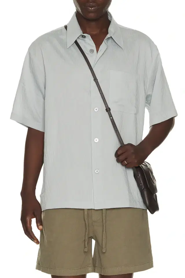 FRAME Light Weight Short Sleeve Shirt