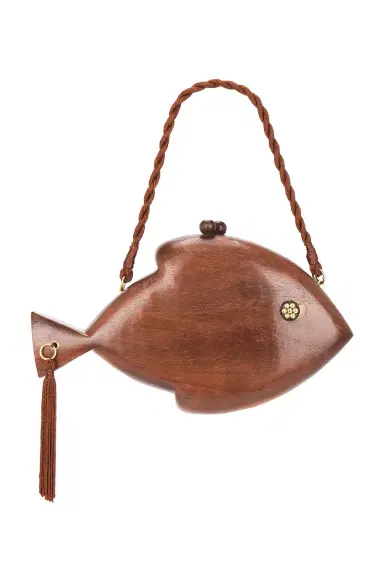 SIMONMILLER Carved Fish Clutch | Thumbnail 3
