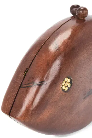 SIMONMILLER Carved Fish Clutch | Thumbnail 7