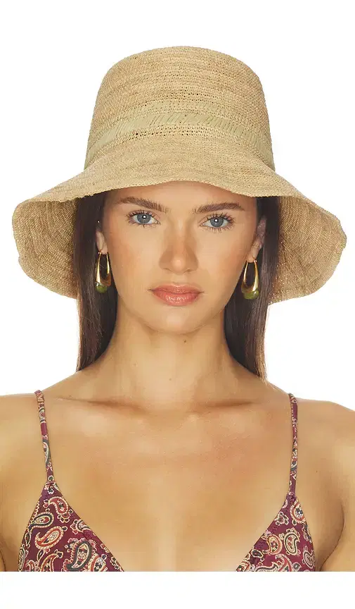 Jade Rollable Bucket Hat