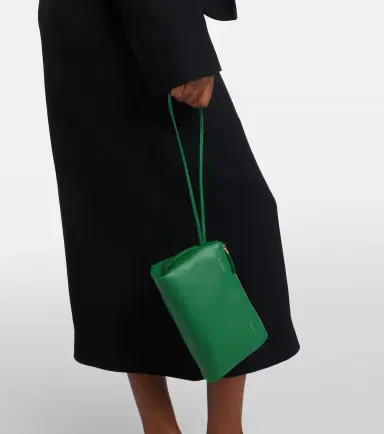 Calvin Klein Collection Essential Case Mini leather clutch | Thumbnail 4