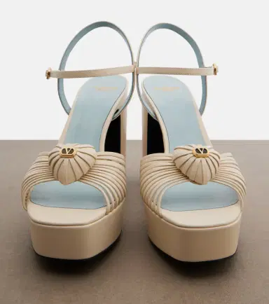 Valentino Garavani Caur Royal leather platform sandals | Thumbnail 4