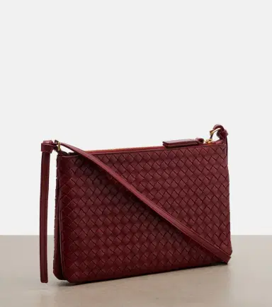 Bottega Veneta Intrecciato leather crossbody bag | Thumbnail 3 Bottega Veneta Intrecciato leather crossbody bag | Thumbnail 3