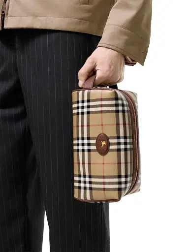 Burberry Check Cotton Travel Pouch | Thumbnail 2