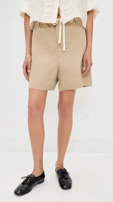 MM6 Maison Margiela Shorts Beige | Thumbnail 2 MM6 Maison Margiela Shorts Beige | Thumbnail 2