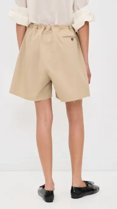 MM6 Maison Margiela Shorts Beige | Thumbnail 3 MM6 Maison Margiela Shorts Beige | Thumbnail 3