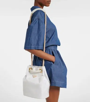 Prada Mariner Re-Nylon Small bucket bag | Thumbnail 6