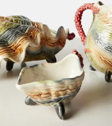 Bordallo Pinheiro Oyster earthenware jug | Thumbnail 4