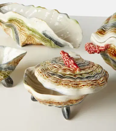 Bordallo Pinheiro Oyster earthenware tureen | Thumbnail 3