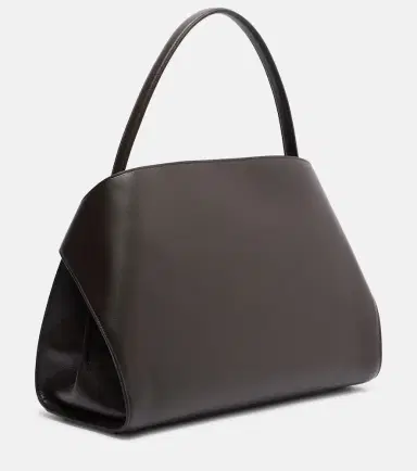Ferragamo Hug Soft Medium leather shoulder bag | Thumbnail 3 Ferragamo Hug Soft Medium leather shoulder bag | Thumbnail 3