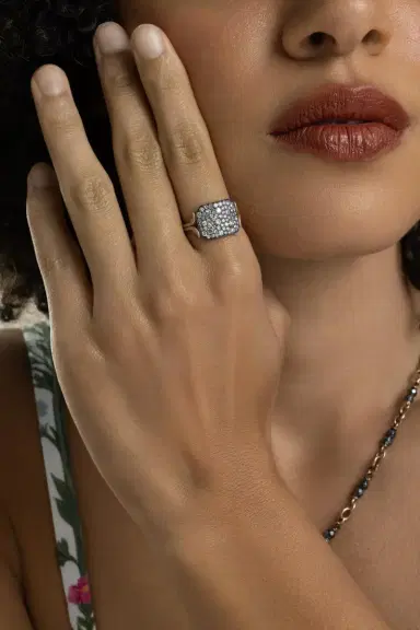 Sylva & Cie Diamond Baby Mini Ten Table Ring | Thumbnail 4